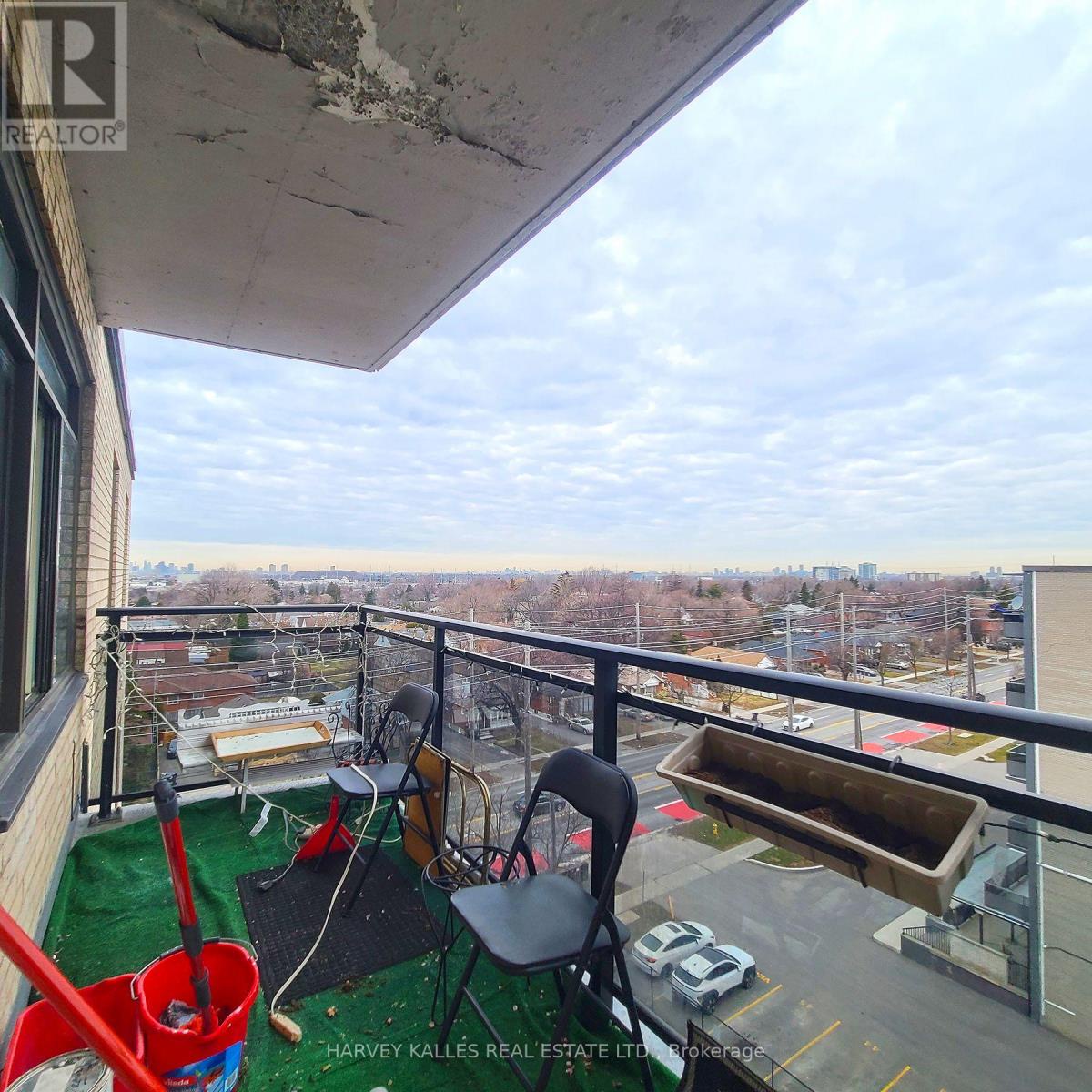 703 - 825 Kennedy Road, Toronto (ionview), Ontario