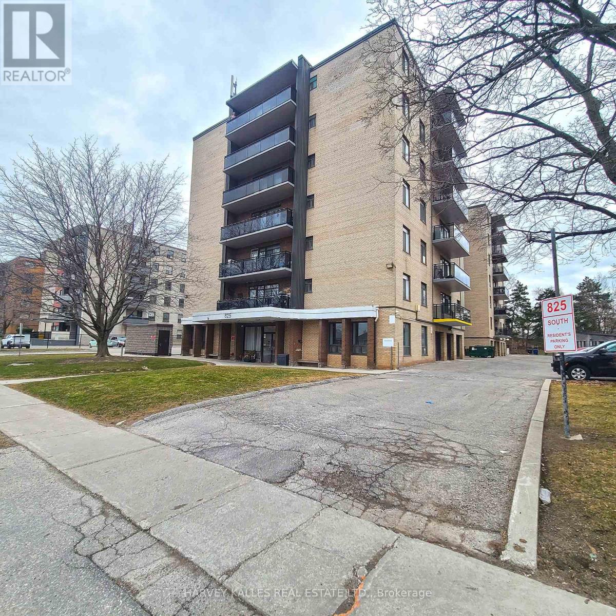 703 - 825 Kennedy Road, Toronto (ionview), Ontario