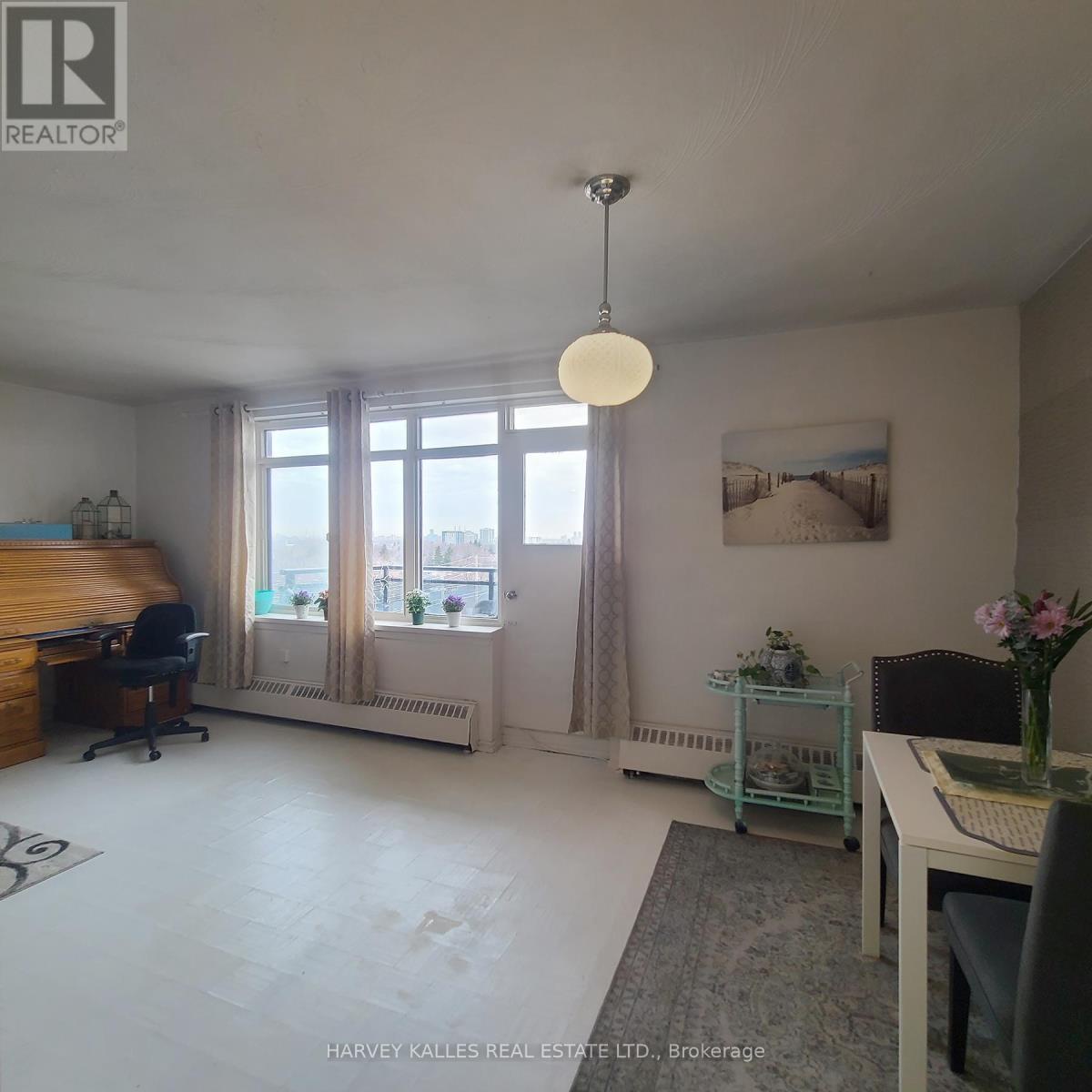 703 - 825 Kennedy Road, Toronto (ionview), Ontario