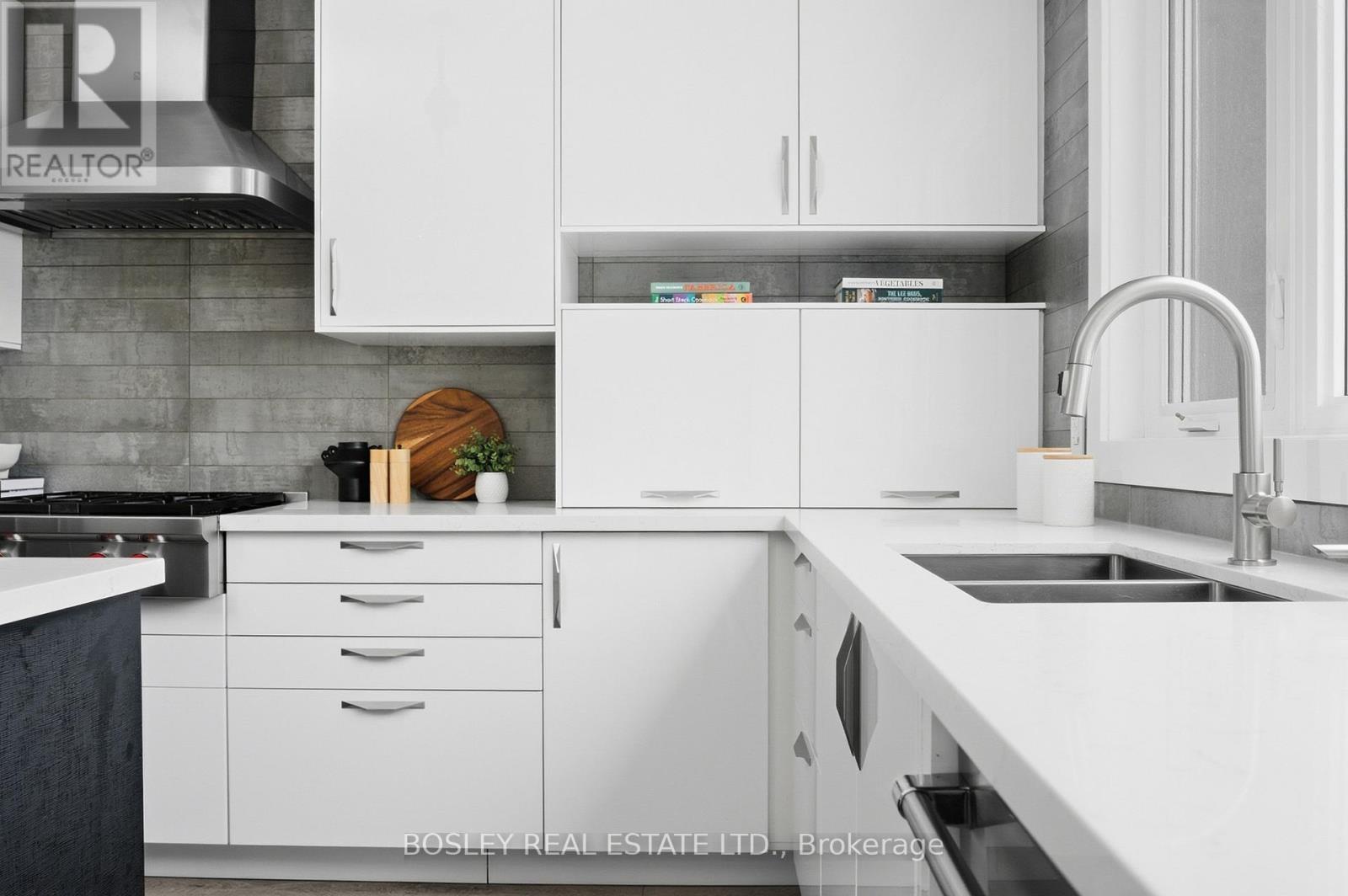 23 White Birch Road, Toronto (birchcliffe-cliffside), Ontario