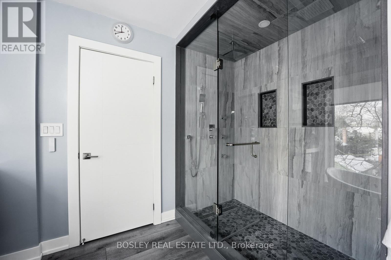 23 White Birch Road, Toronto (birchcliffe-cliffside), Ontario