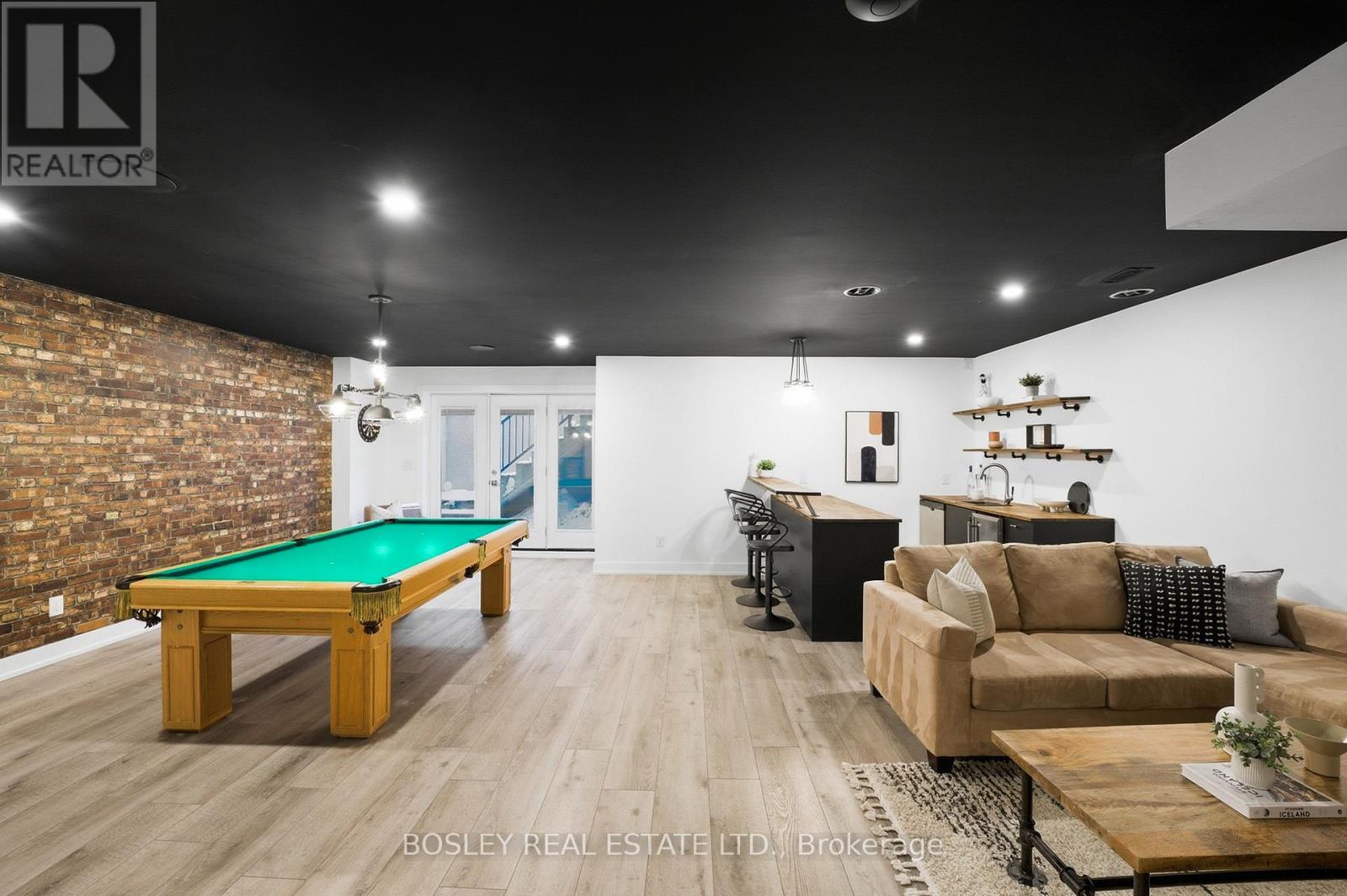 23 White Birch Road, Toronto (birchcliffe-cliffside), Ontario