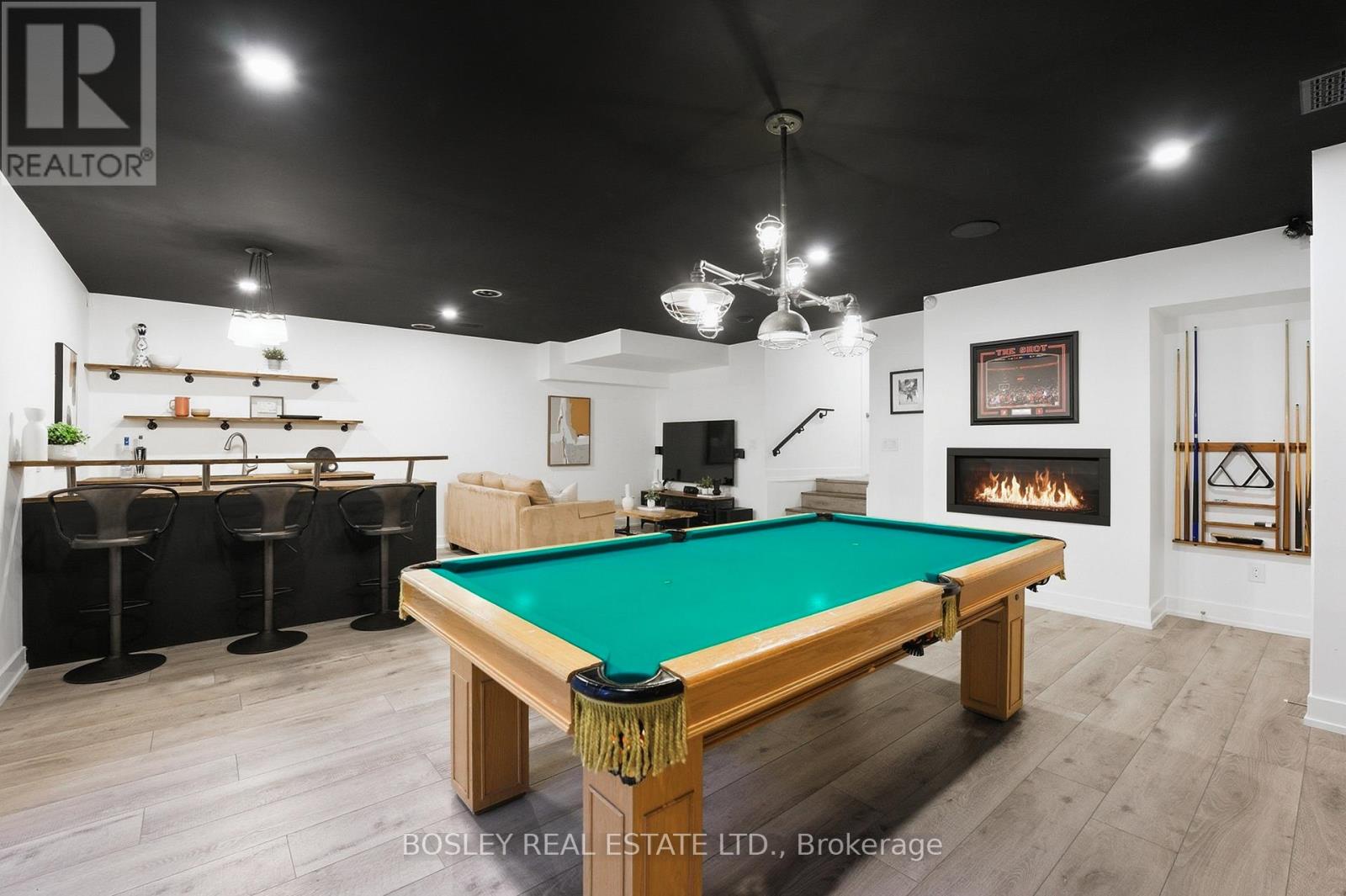 23 White Birch Road, Toronto (birchcliffe-cliffside), Ontario