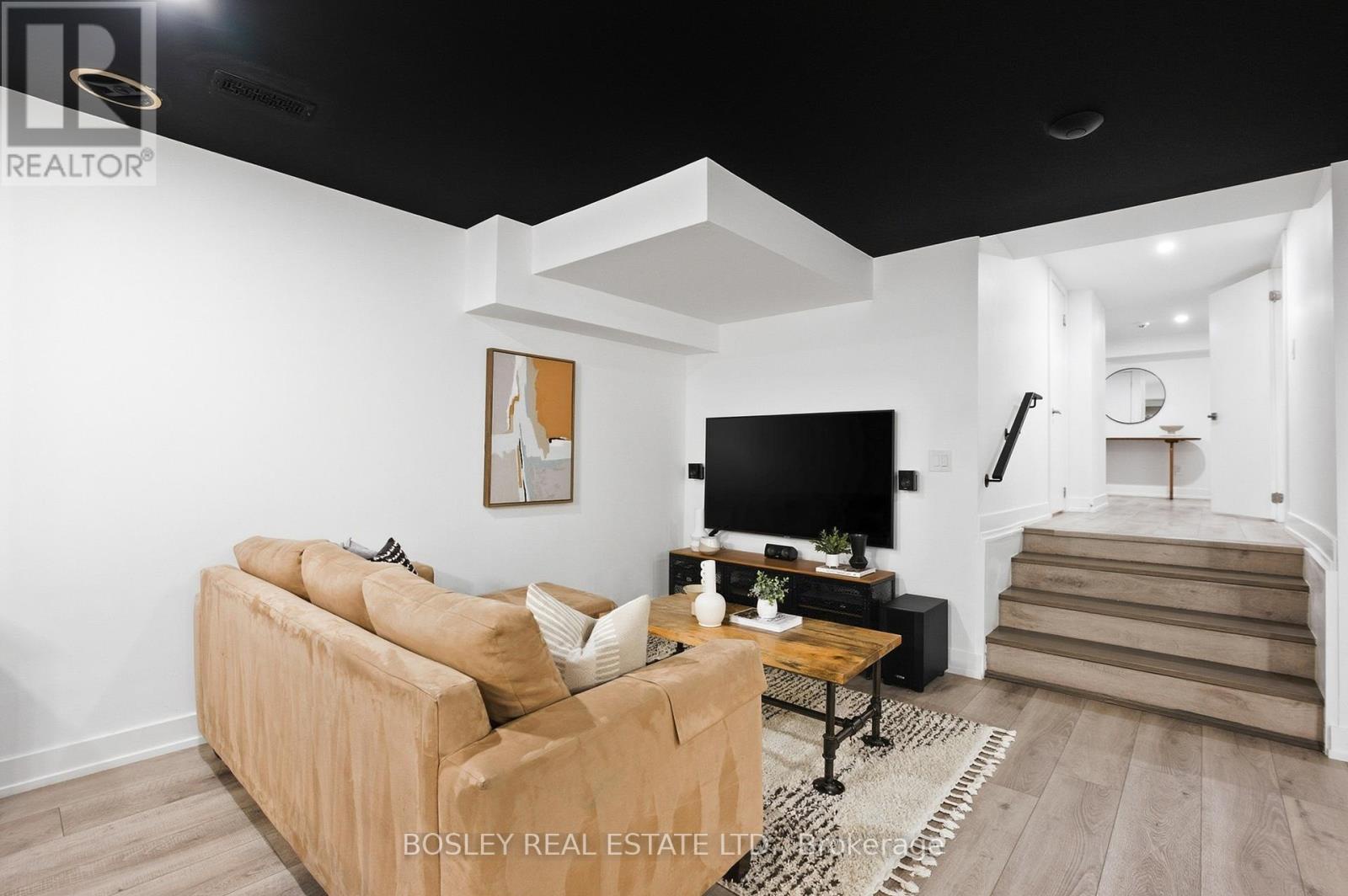 23 White Birch Road, Toronto (birchcliffe-cliffside), Ontario