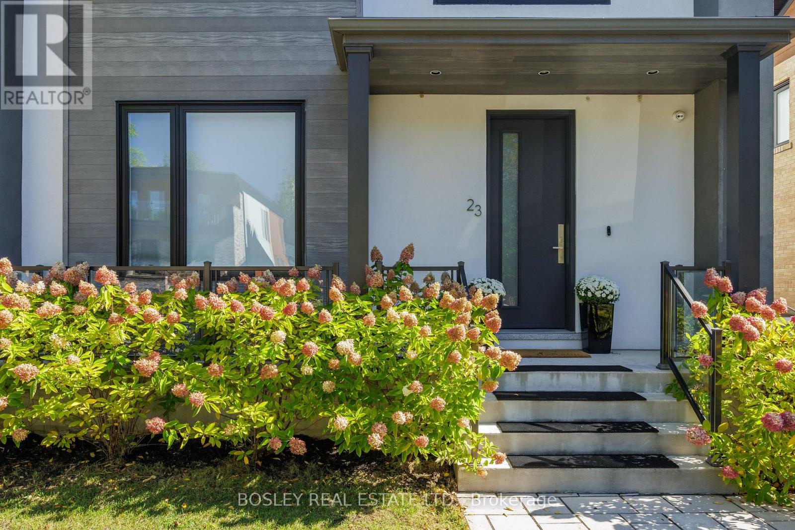 23 White Birch Road, Toronto (birchcliffe-cliffside), Ontario