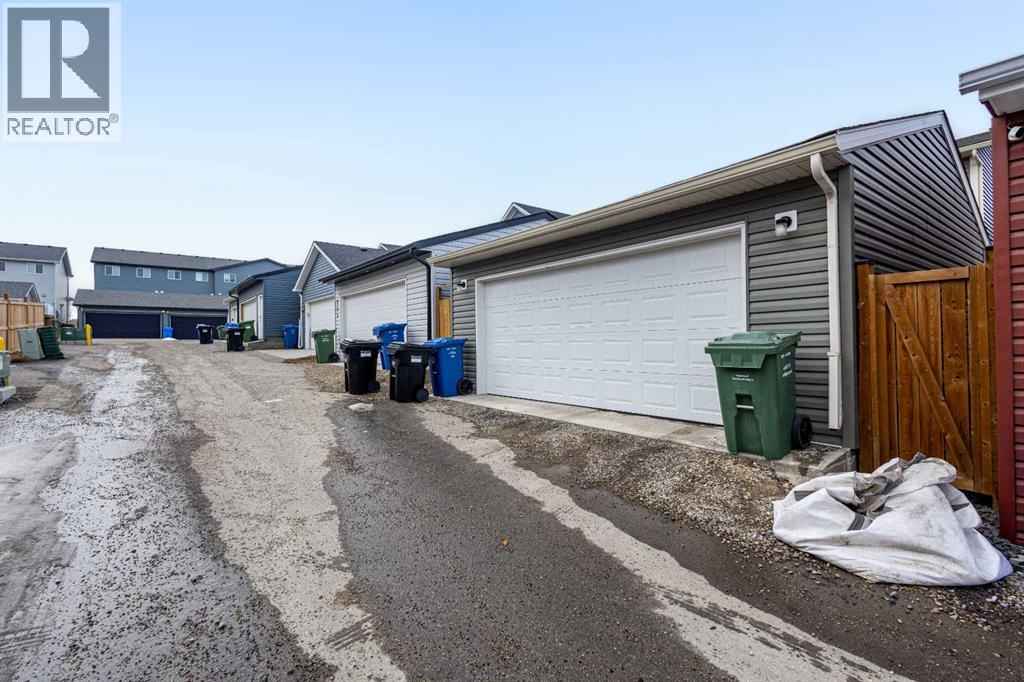 227 148 Avenue Nw, Calgary, Alberta
