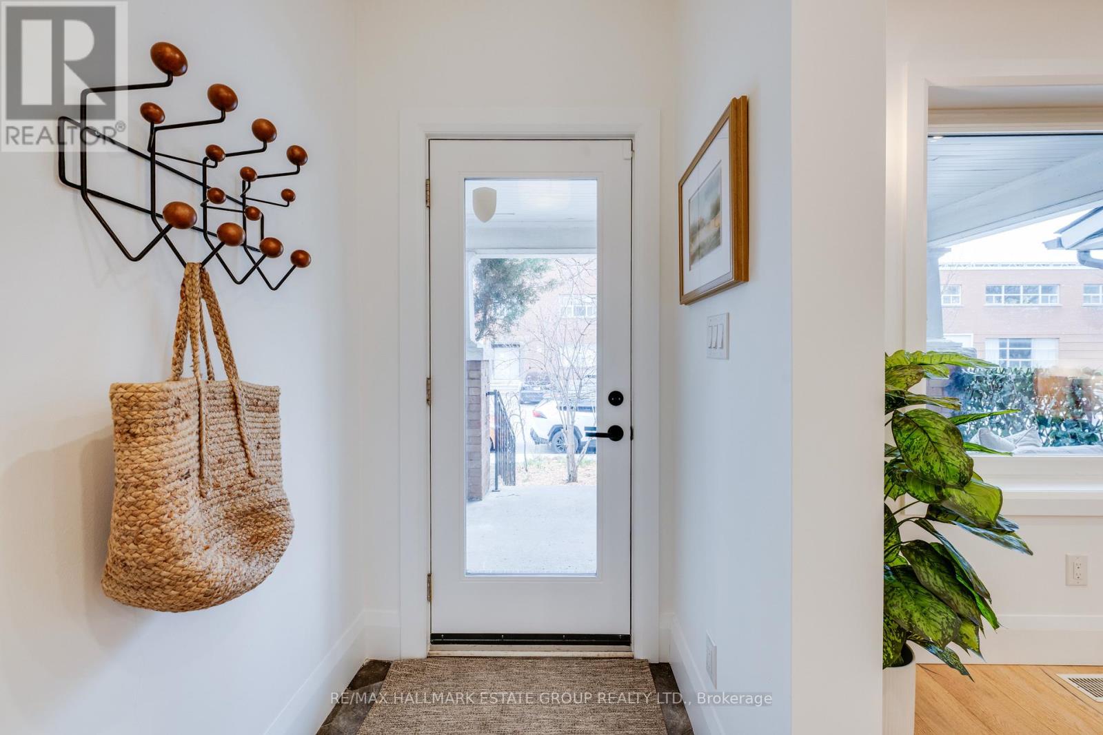 4 Adrian Avenue, Toronto (weston-pellam Park), Ontario