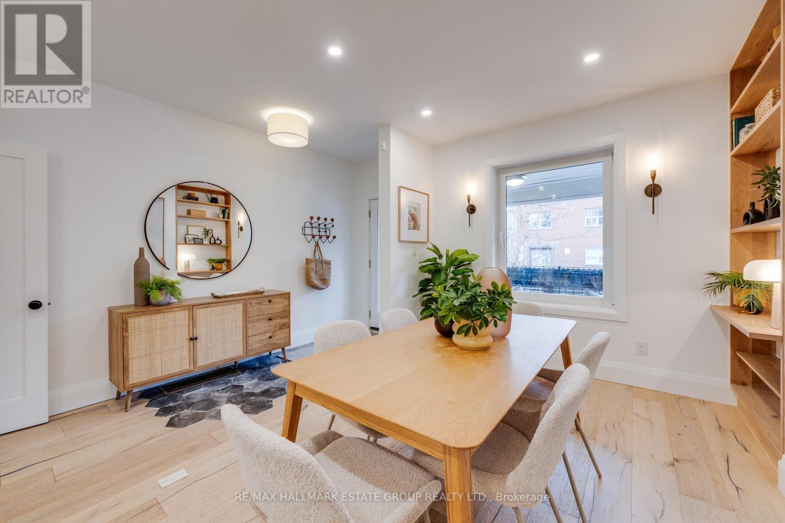 4 Adrian Avenue, Toronto (weston-pellam Park), Ontario