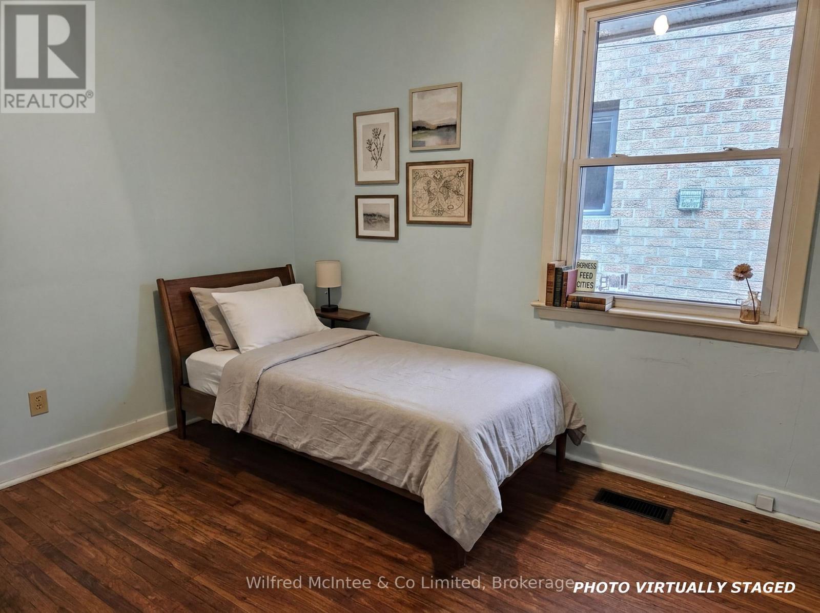 69 Haliburton Avenue, Toronto (islington-city Centre West), Ontario