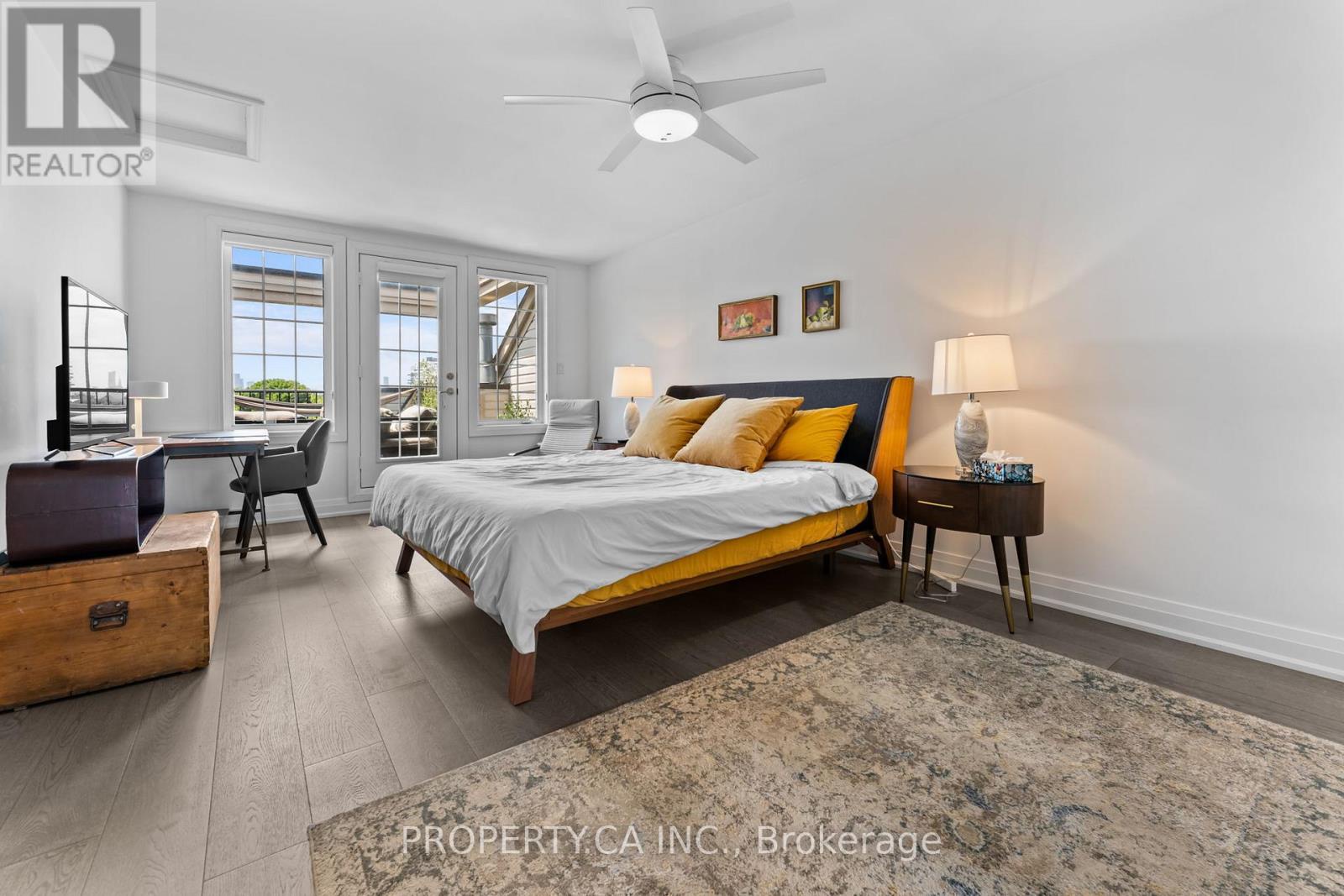 55 Northern Dancer Boulevard, Toronto (the Beaches), Ontario