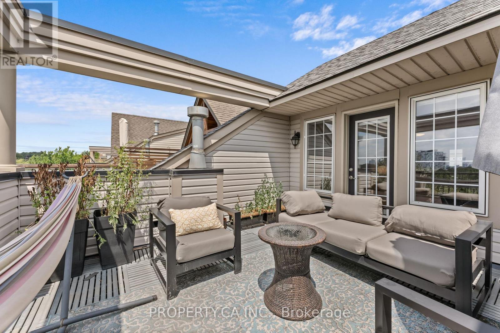 55 Northern Dancer Boulevard, Toronto (the Beaches), Ontario