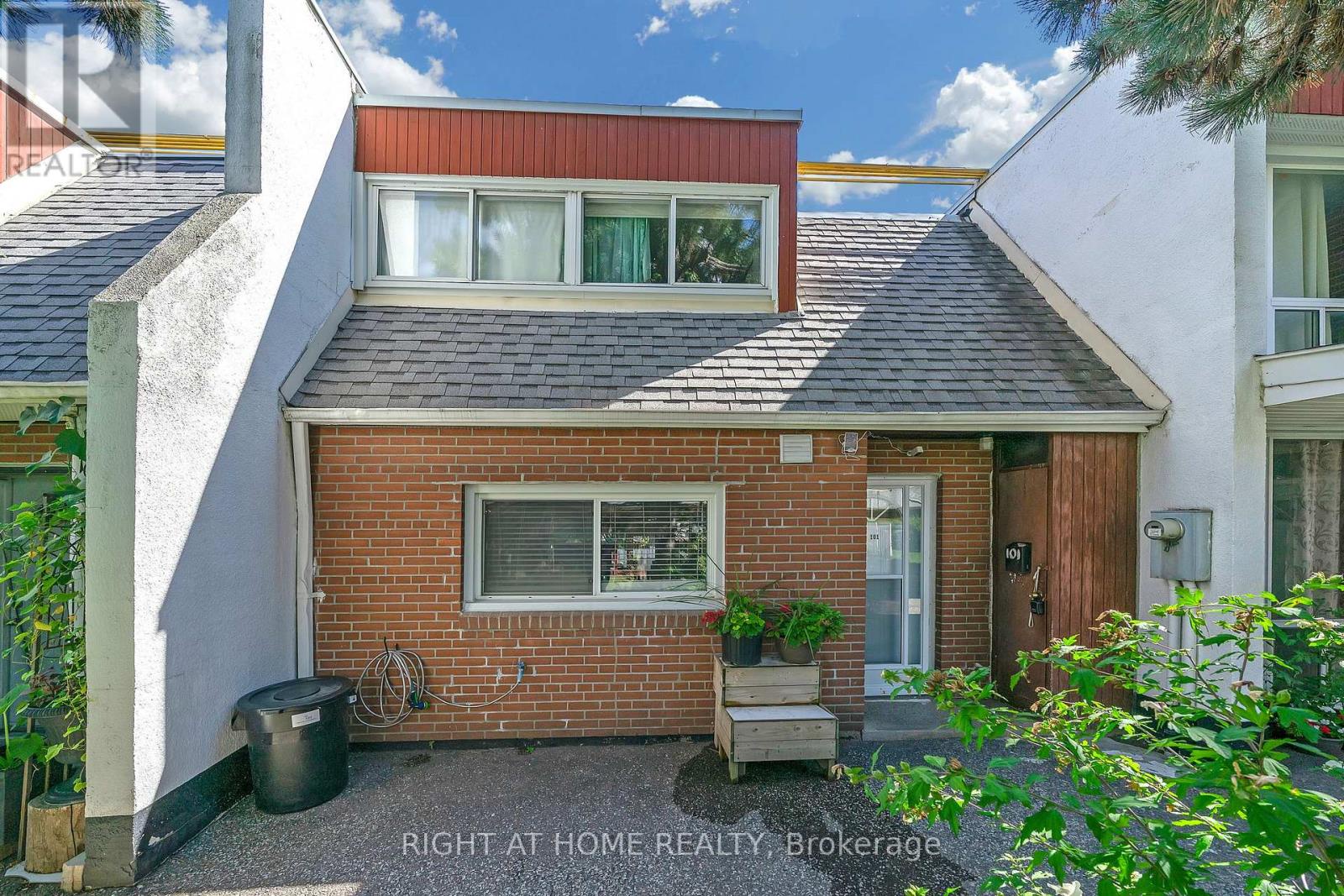 101 - 2901 Jane Street, Toronto (glenfield-jane Heights), Ontario