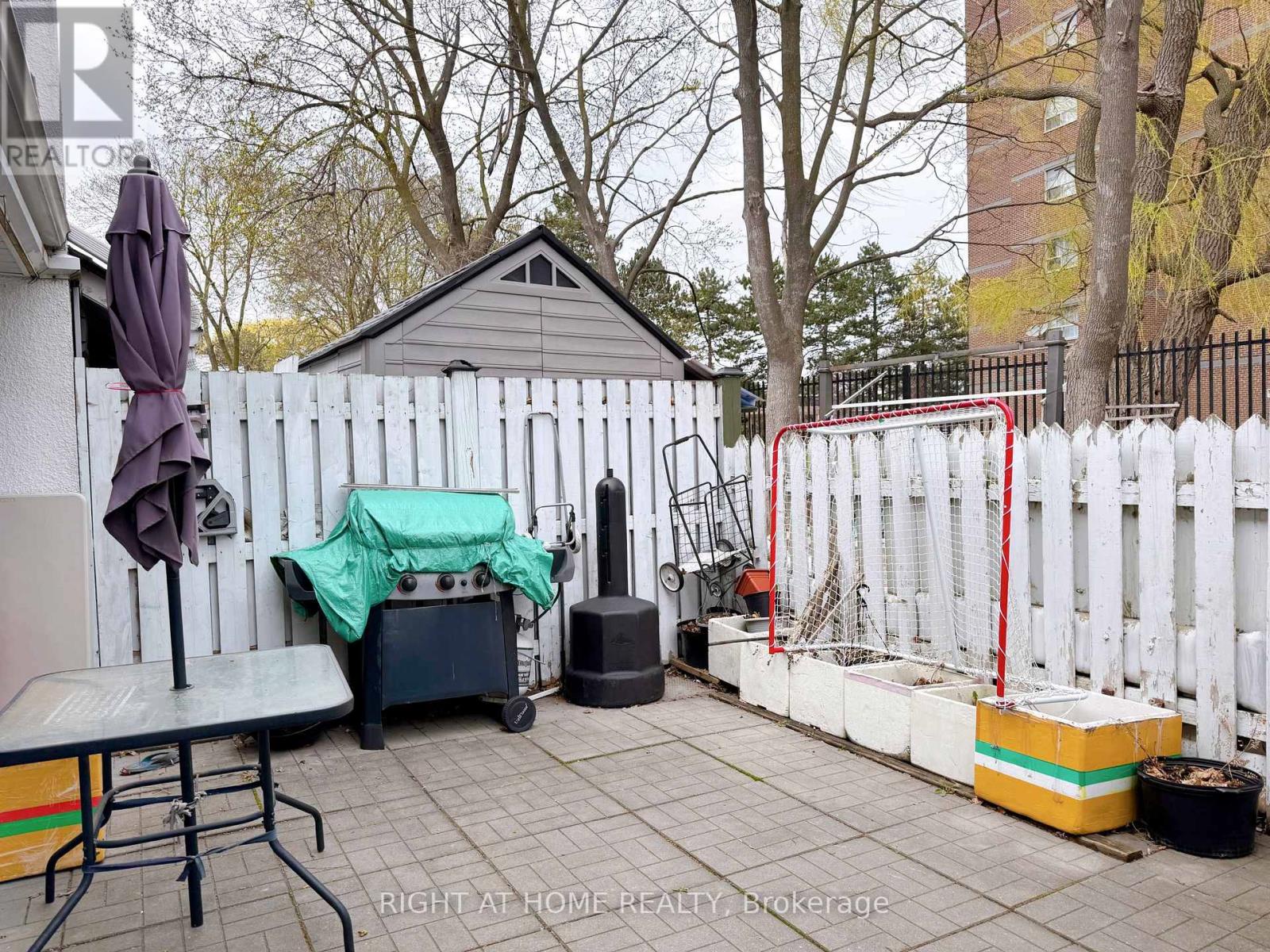 101 - 2901 Jane Street, Toronto (glenfield-jane Heights), Ontario