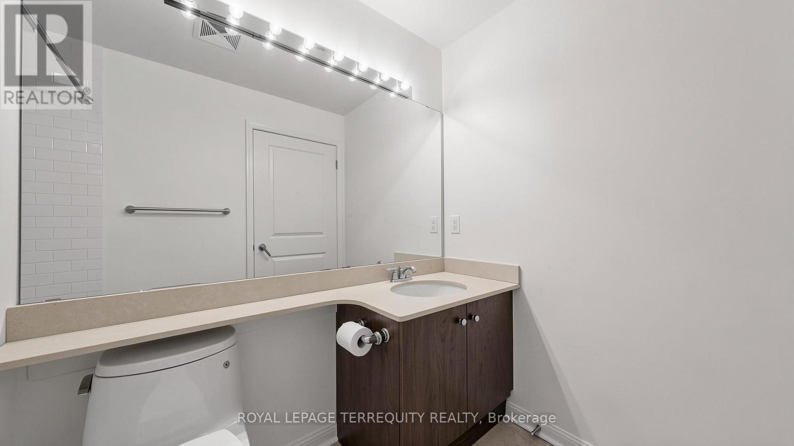 2205 - 15 Windermere Avenue, Toronto (high Park-swansea), Ontario