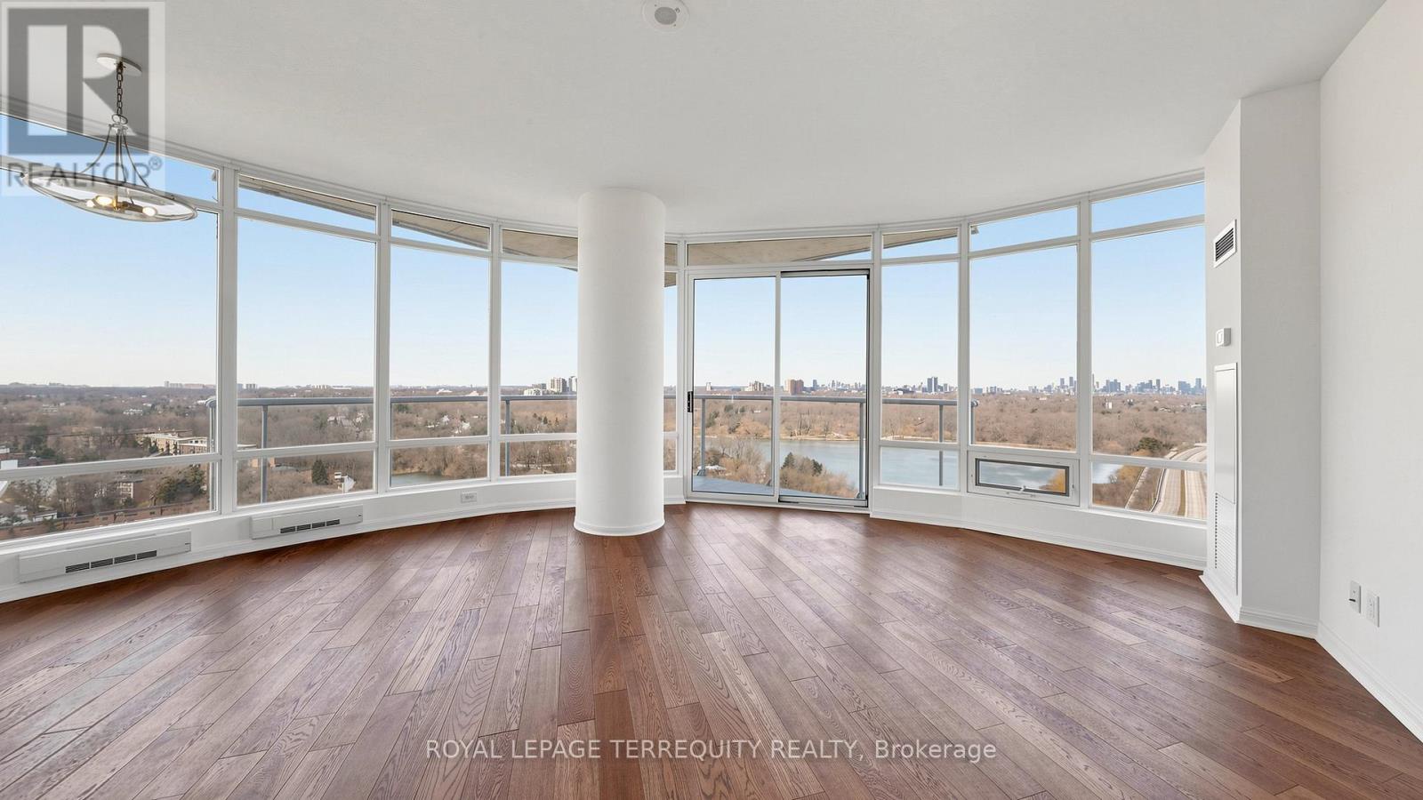 2205 - 15 Windermere Avenue, Toronto (high Park-swansea), Ontario