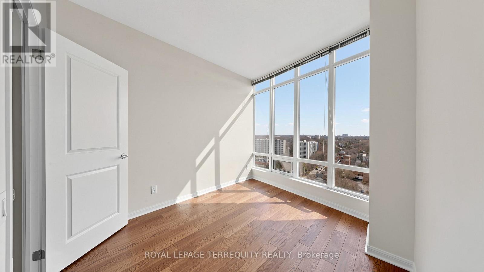 2205 - 15 Windermere Avenue, Toronto (high Park-swansea), Ontario