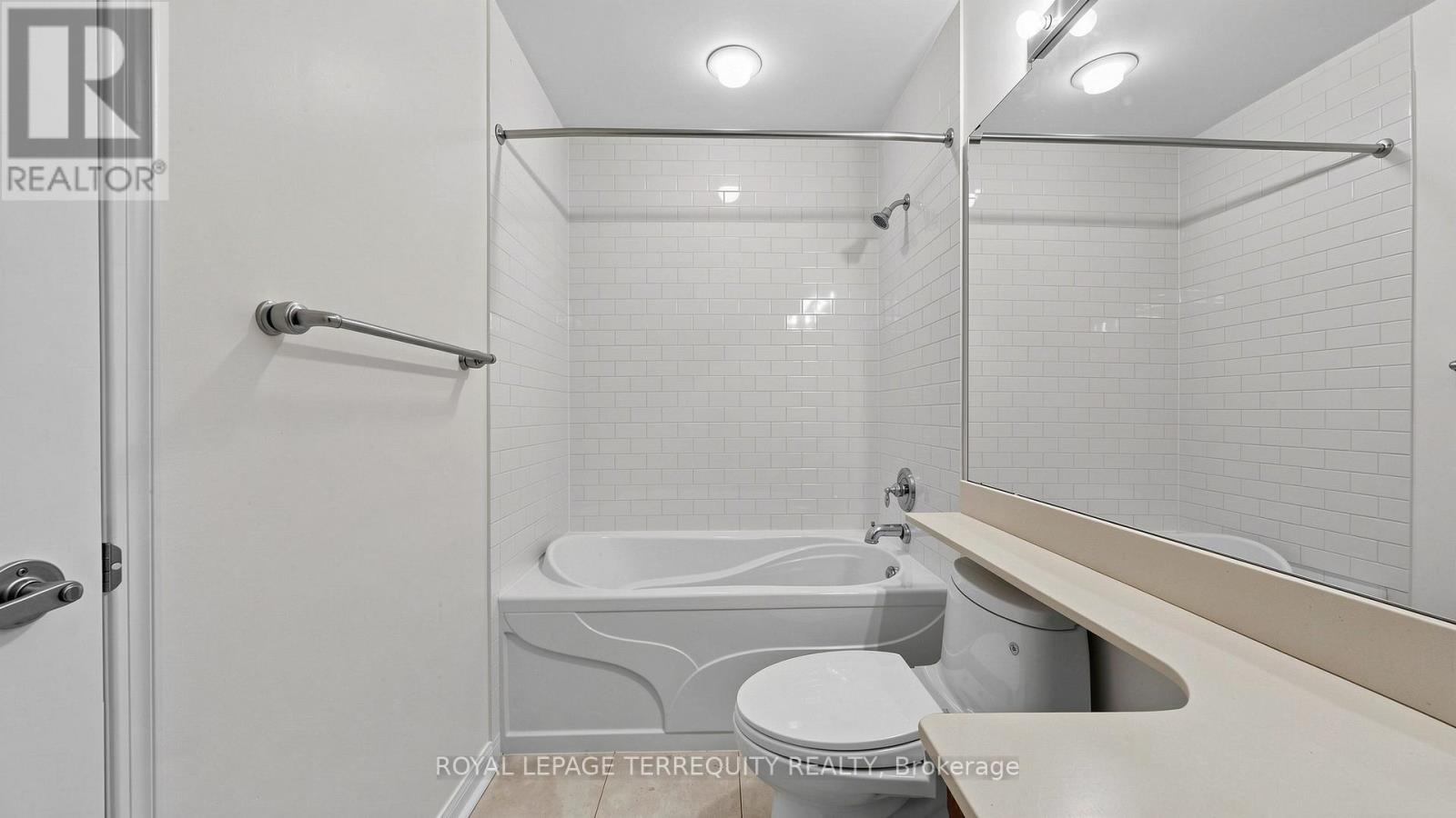 2205 - 15 Windermere Avenue, Toronto (high Park-swansea), Ontario