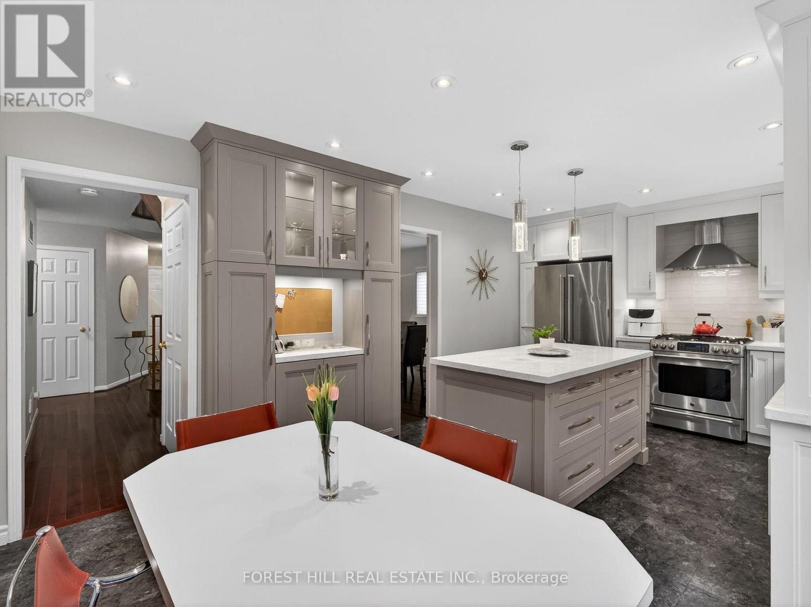 37 Artisan Place, Toronto (hillcrest Village), Ontario