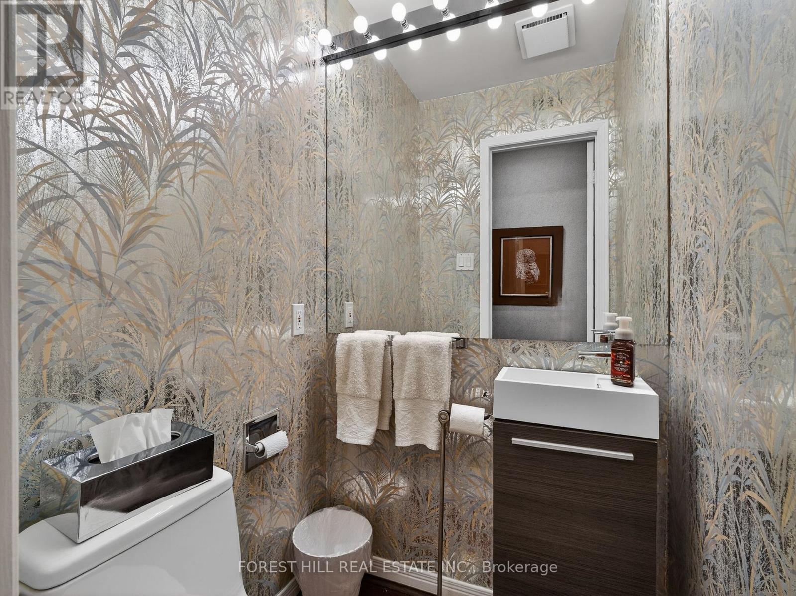 37 Artisan Place, Toronto (hillcrest Village), Ontario