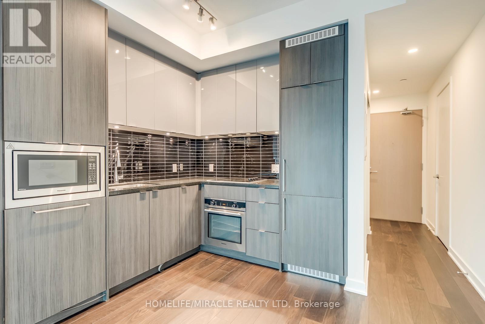 3210 - 125 Blue Jays Way, Toronto (waterfront Communities), Ontario