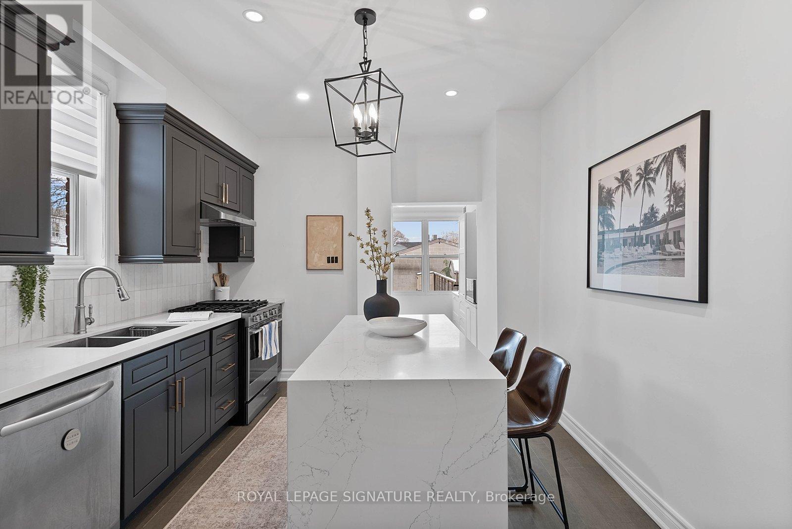 15 Yarmouth Road, Toronto (annex), Ontario