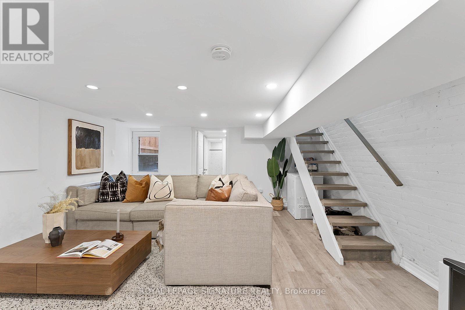 15 Yarmouth Road, Toronto (annex), Ontario