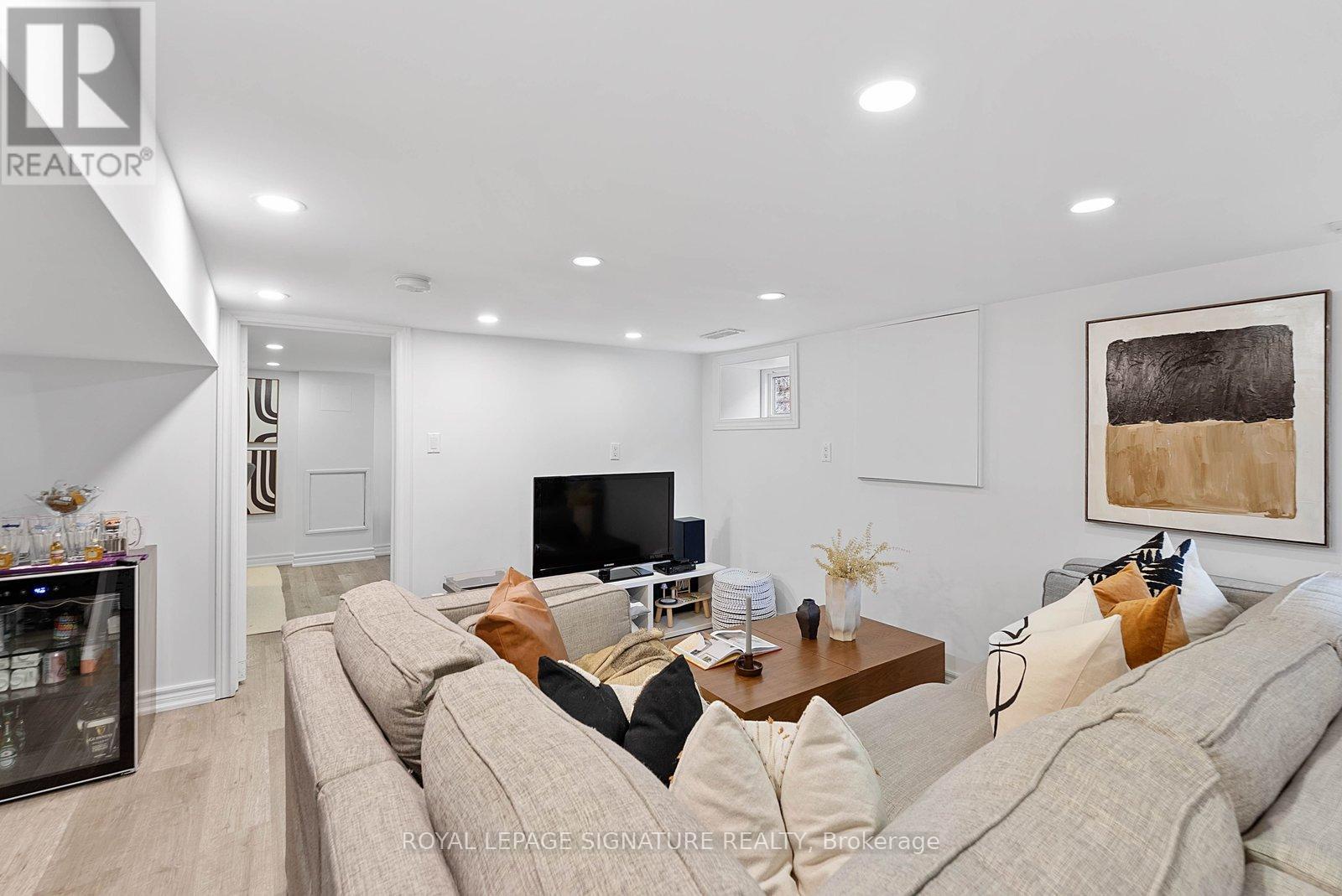 15 Yarmouth Road, Toronto (annex), Ontario