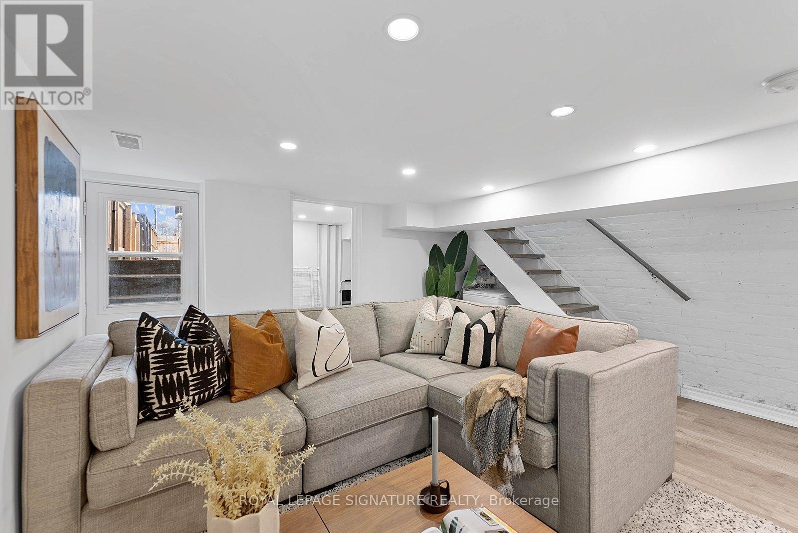 15 Yarmouth Road, Toronto (annex), Ontario