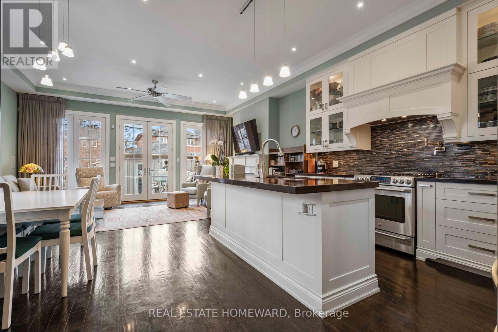 329 Cranbrooke Avenue, Toronto (lawrence Park North), Ontario