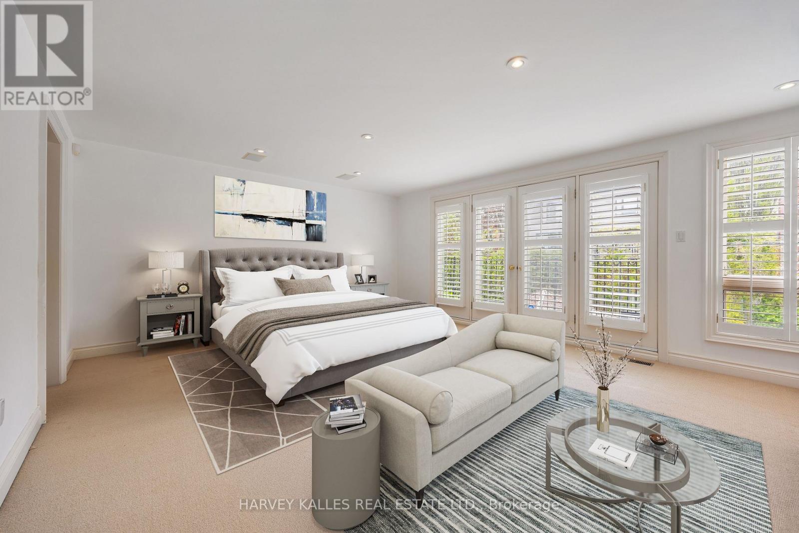 26 Forest Ridge Drive, Toronto (forest Hill North), Ontario