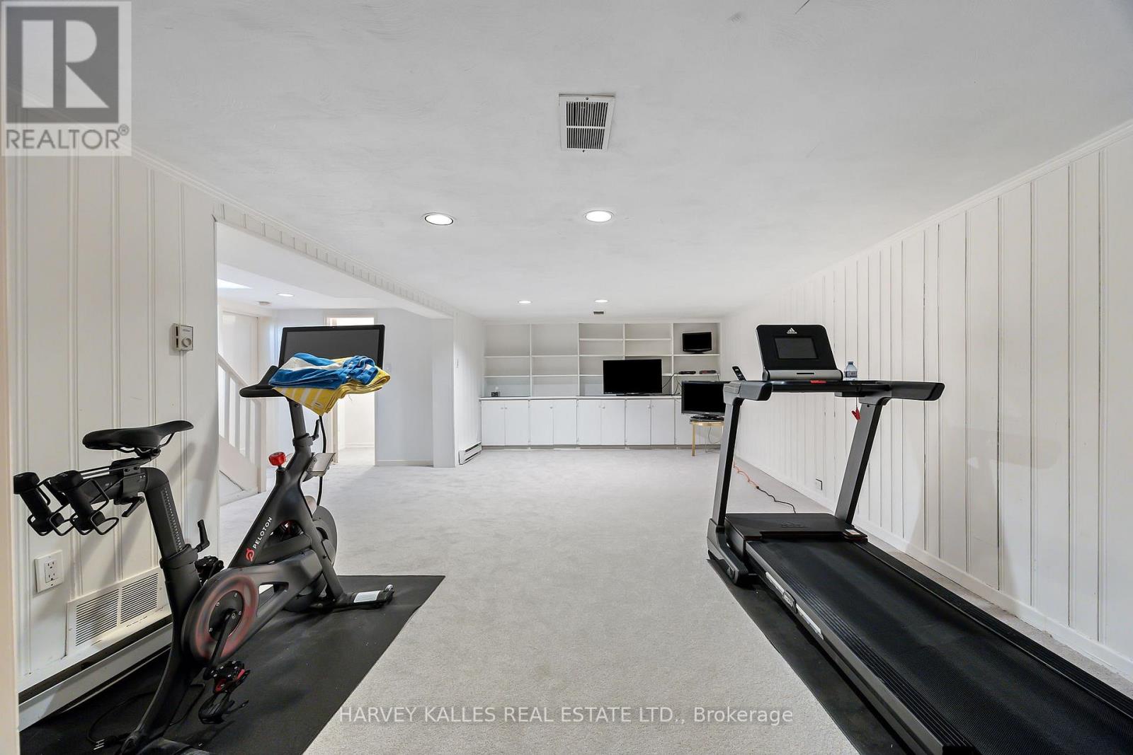 26 Forest Ridge Drive, Toronto (forest Hill North), Ontario