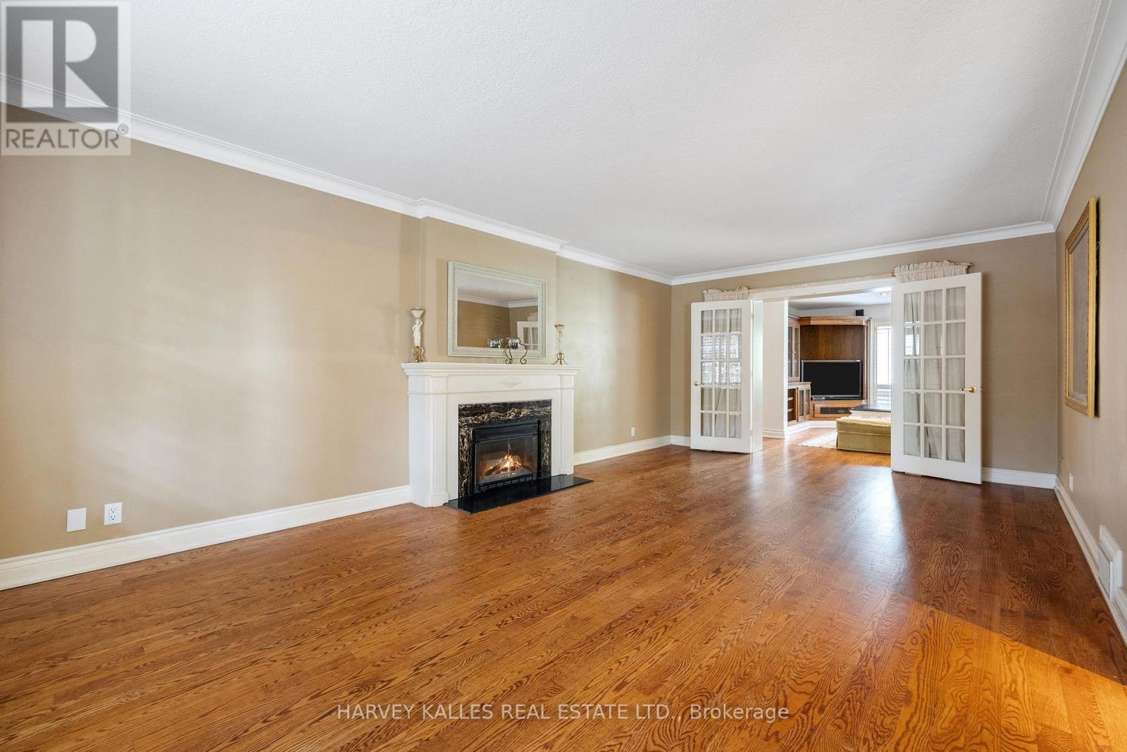 26 Forest Ridge Drive, Toronto (forest Hill North), Ontario