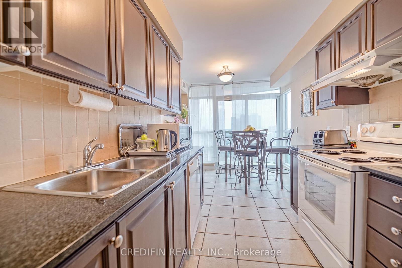 1118 - 238 Bonis Avenue, Toronto (tam O'shanter-sullivan), Ontario