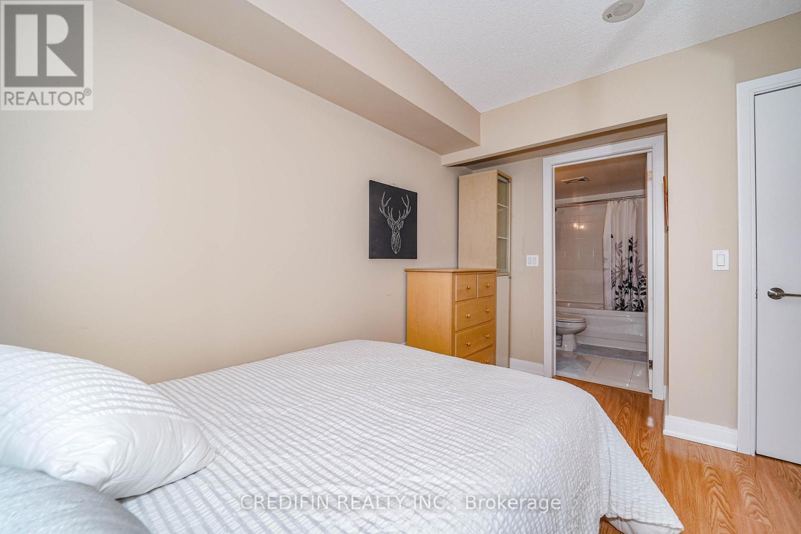 1118 - 238 Bonis Avenue, Toronto (tam O'shanter-sullivan), Ontario