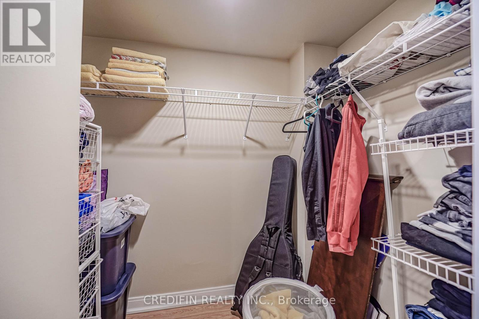 1118 - 238 Bonis Avenue, Toronto (tam O'shanter-sullivan), Ontario