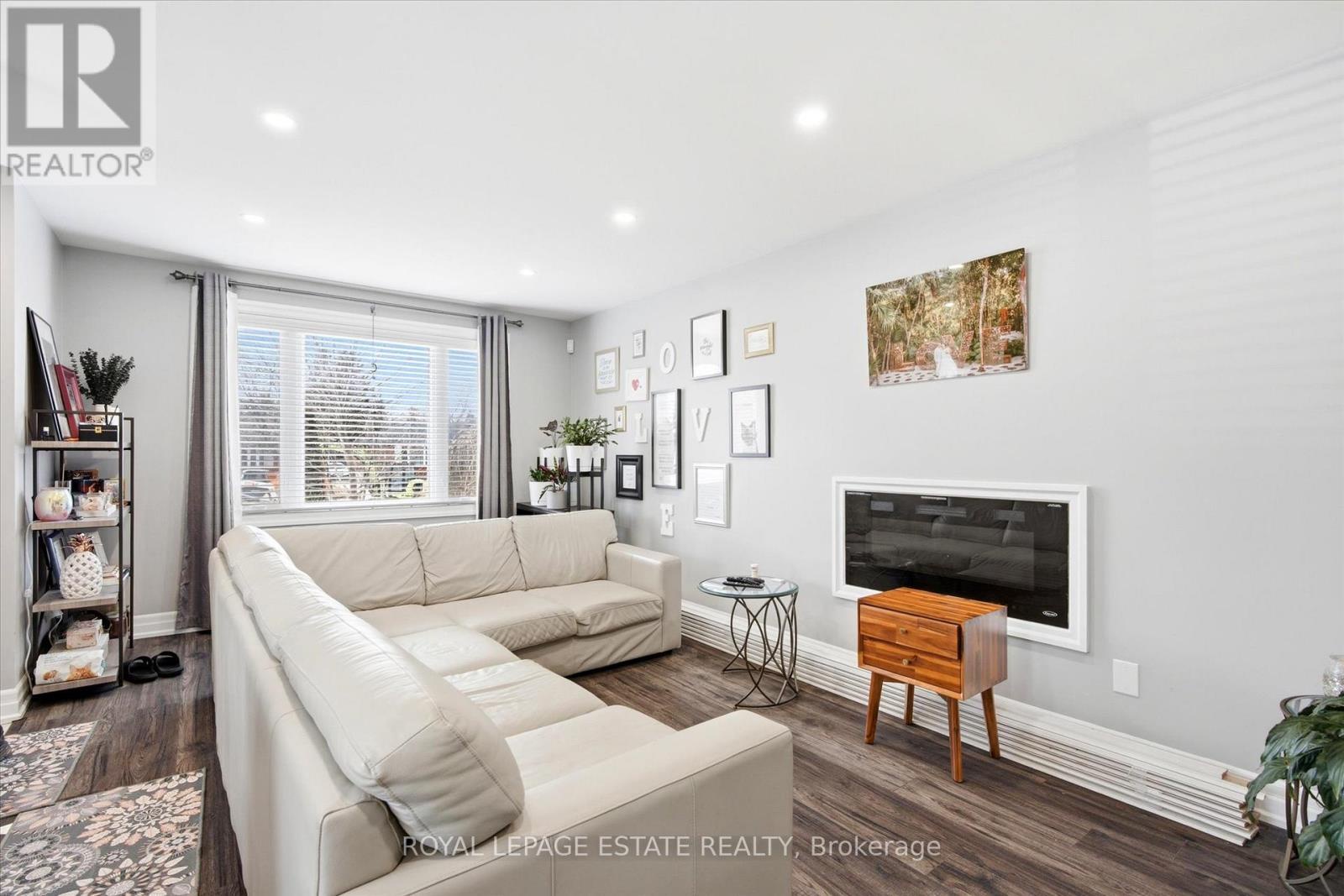 55 Cleta Drive, Toronto (kennedy Park), Ontario