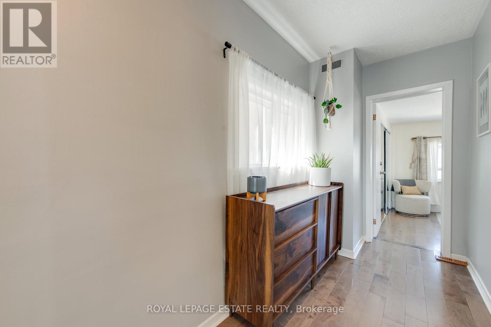 138 Woodmount Avenue, Toronto (danforth Village-east York), Ontario