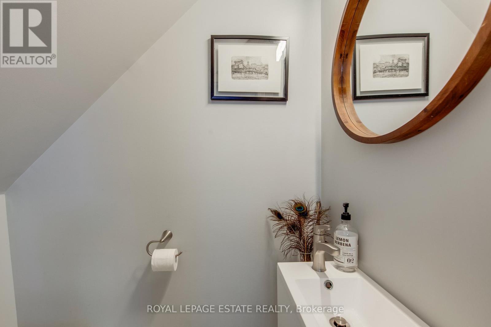 138 Woodmount Avenue, Toronto (danforth Village-east York), Ontario