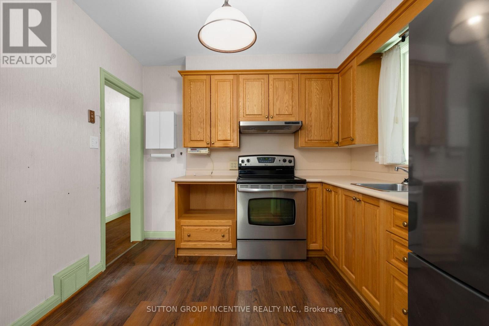 6 Kingsmere Crescent, Toronto (scarborough Village), Ontario