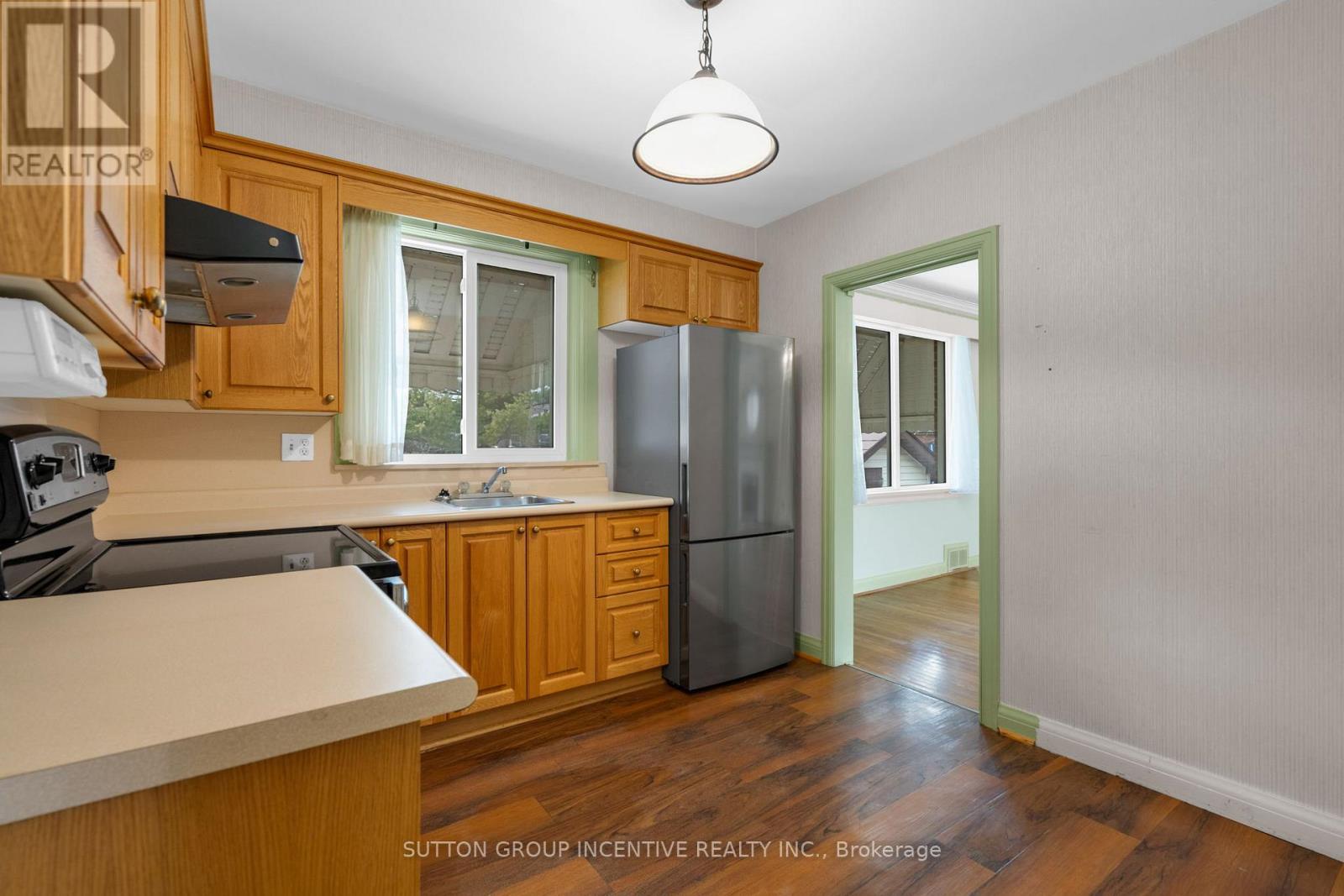 6 Kingsmere Crescent, Toronto (scarborough Village), Ontario