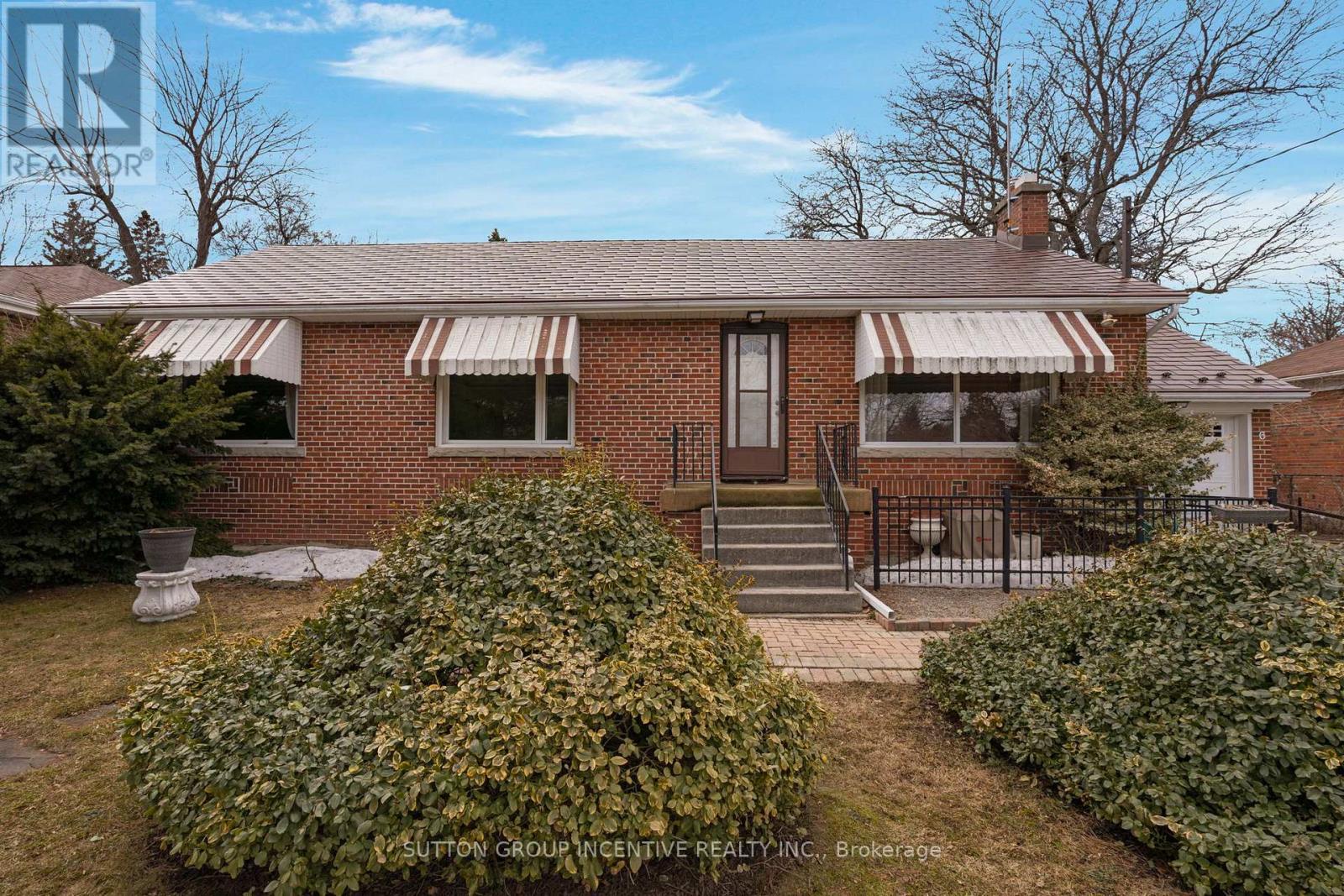 6 Kingsmere Crescent, Toronto (scarborough Village), Ontario