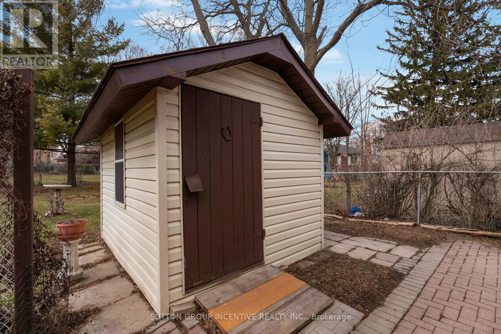 6 Kingsmere Crescent, Toronto (scarborough Village), Ontario