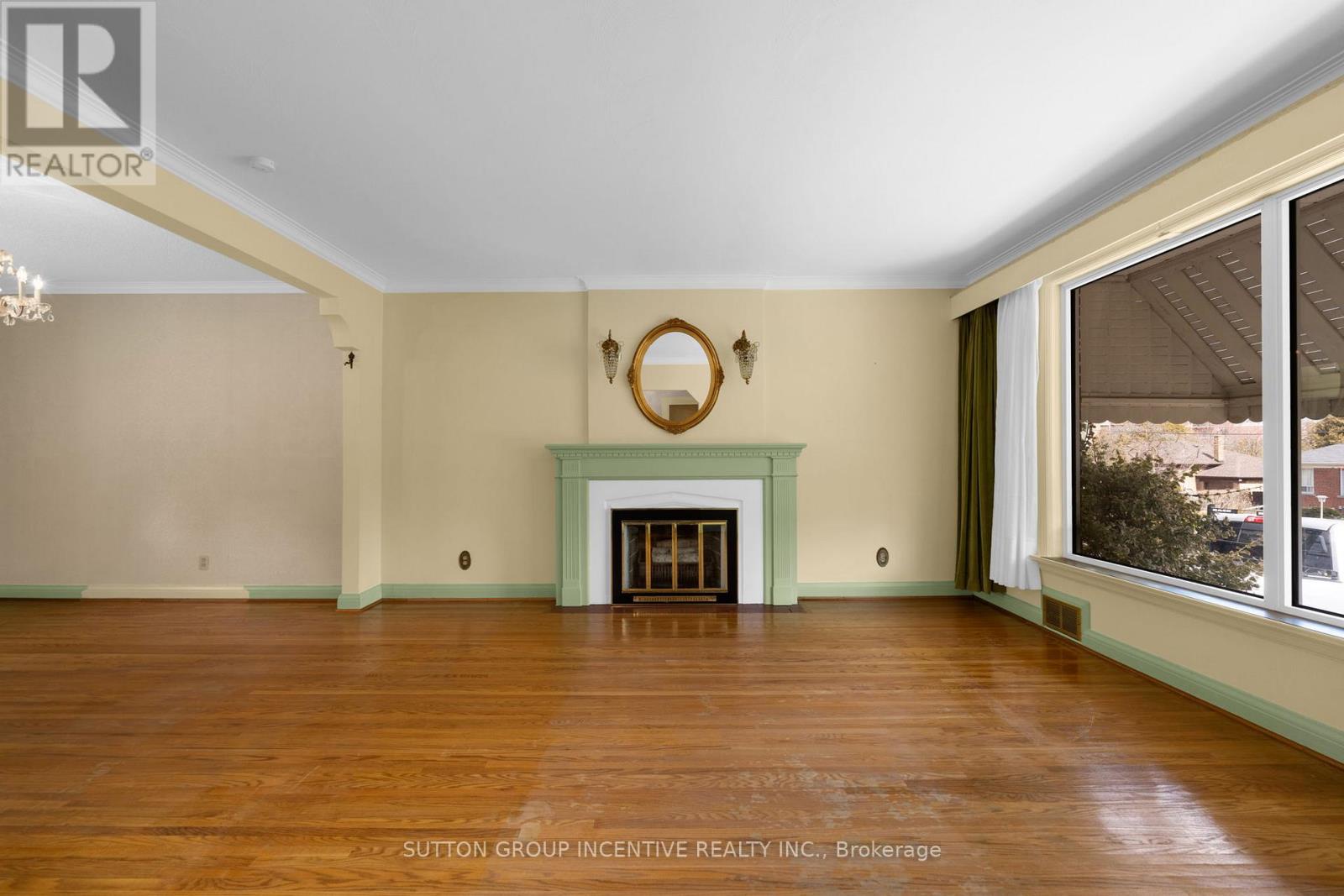 6 Kingsmere Crescent, Toronto (scarborough Village), Ontario