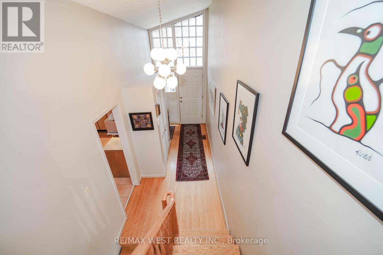 47 Saint Georges Road, Toronto (edenbridge-humber Valley), Ontario