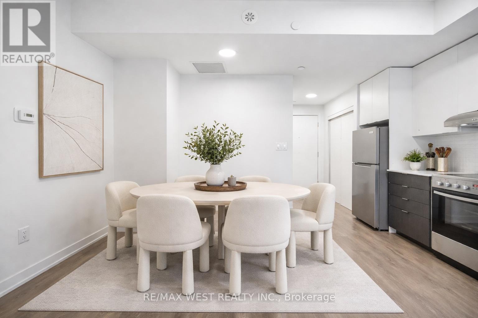 311 - 120 Canon Jackson Drive, Toronto (beechborough-greenbrook), Ontario