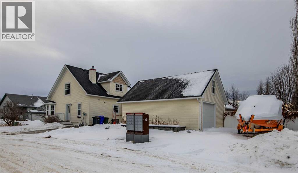 5910 60 Street, Olds, Alberta