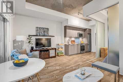 617 - 1808 St. Clair Avenue W, Toronto (weston-pellam Park), Ontario