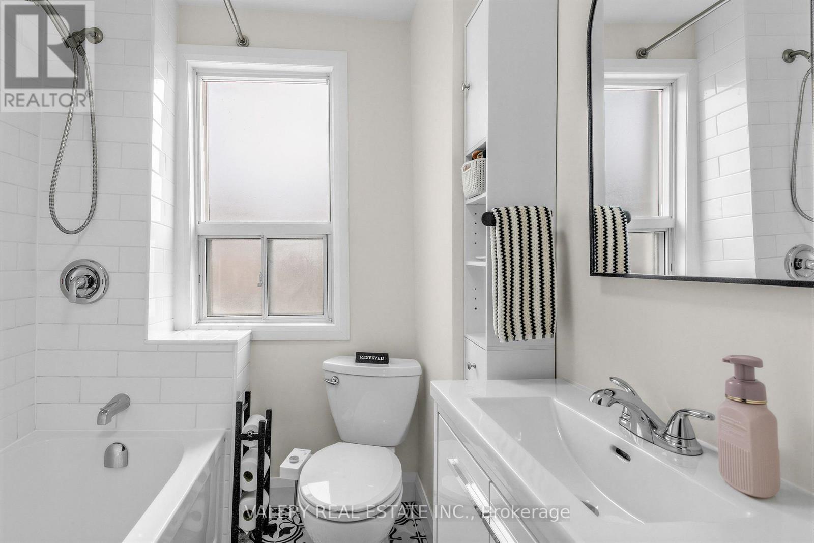 1060 Dundas Street W, Toronto (trinity-bellwoods), Ontario