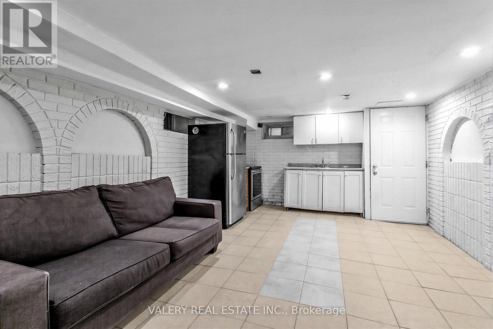 1060 Dundas Street W, Toronto (trinity-bellwoods), Ontario