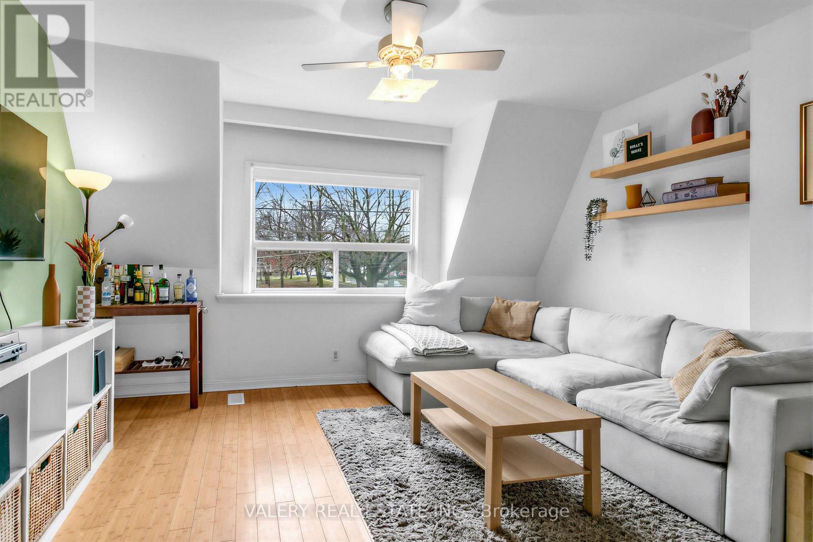 1060 Dundas Street W, Toronto (trinity-bellwoods), Ontario